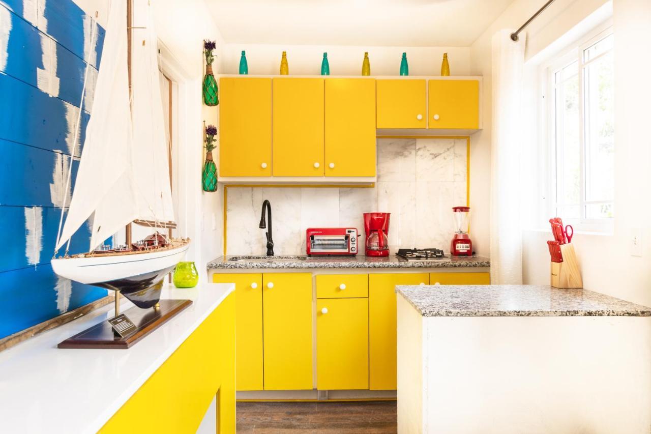 Lemon Cottage - At Orange Hill Нассау Экстерьер фото